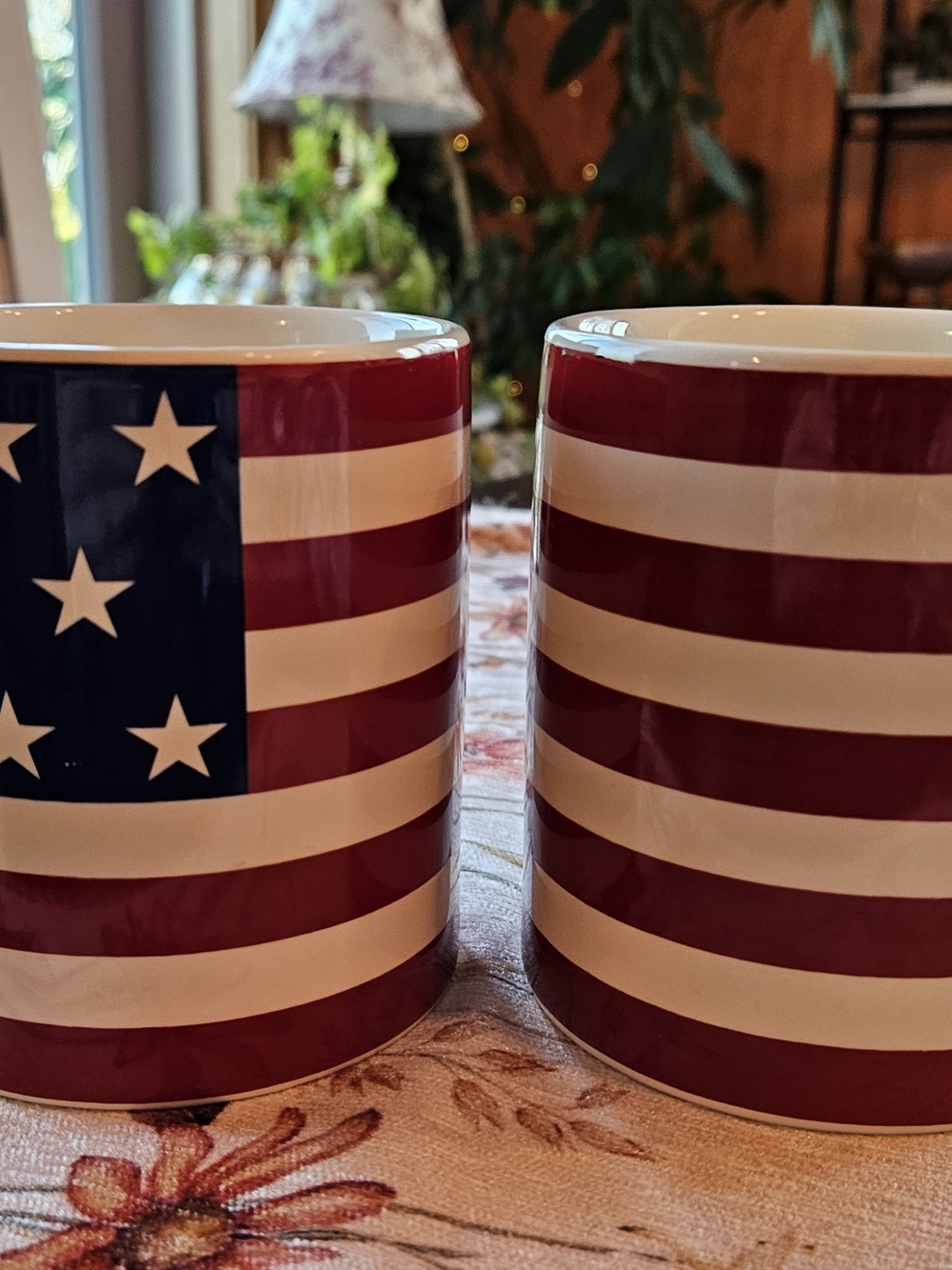 Set of 2 Ralph Lauren Red White Blue "Hampton's Flag" Collection Coffee Mugs